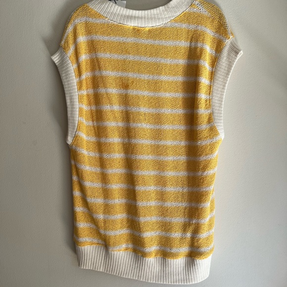 Zara woman’s yellow stripe knit matching set sweater vest pants set - Picture 14 of 14